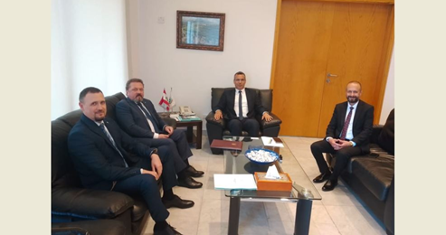 وزير الزراعة يواصل لقاءاته لتفعيل الشراكات وتطوير السياسات الزراعية