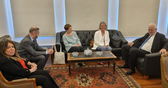 وزير العدل التقى وفد المؤسسة المستقلة المعنية بملف المفقودين في سوريا وشدد على التعاون الوثيق معها