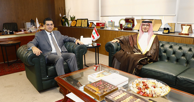 مرقص بحث والسفير بخاري في تعزيز التعاون الإعلامي ودعم وسائل الإعلام العام