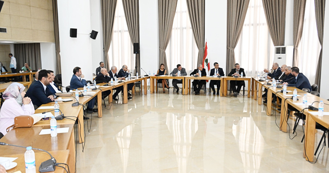 لجنة الزراعة والسياحة إستمعت من الوزير هاني الى واقع القطاع والعمل على خطة وطنية