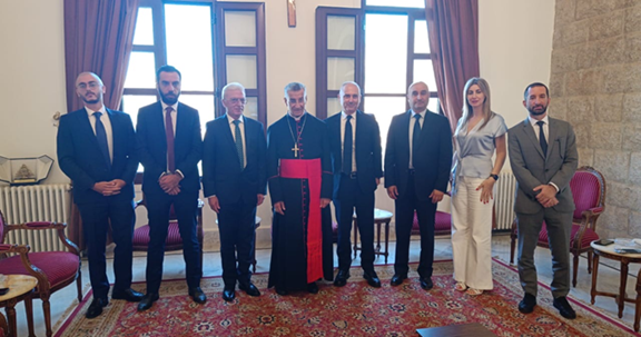 الراعي إستقبل وفد حركة "التغيير" وزوارا محفوض : غدا التقدم بشكوى ضد نعيم قاسم