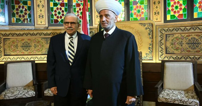 (أولي) جلسة للمجلس الشرعي الاسلامي برئاسة دريان وبحضور الرئيس سلام