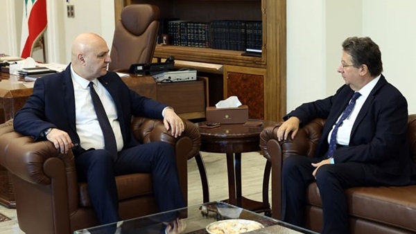 كنعان من بعبدا: ودائع الناس حقوق لا يمكن أن تتجزأ