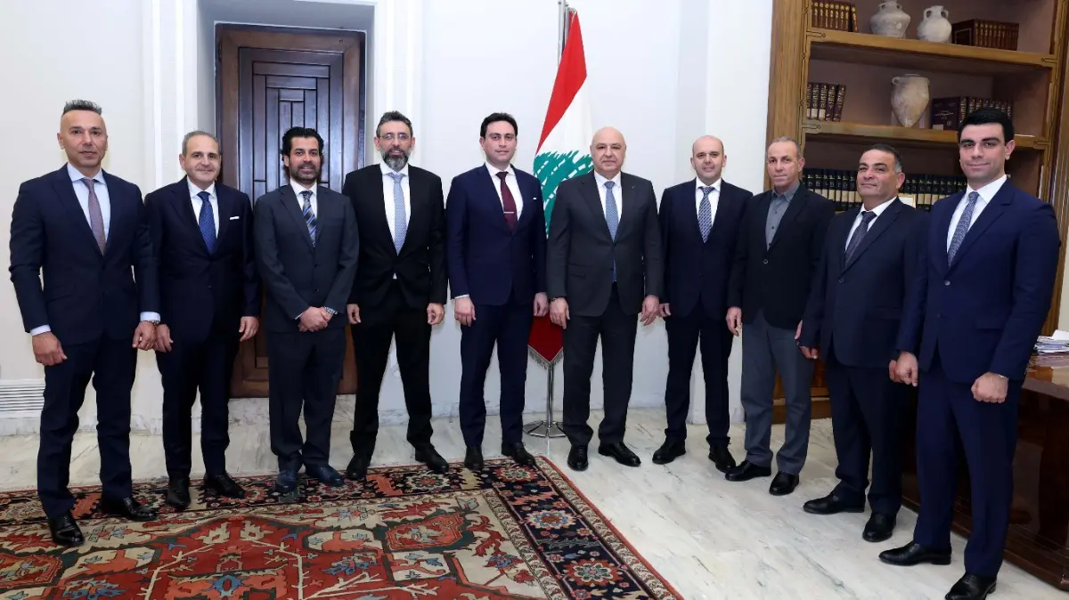 الرئيس عون استقبل وفد النقابة اللبنانية للدواجن وأكّد العمل على إزالة العوائق امام تسويق المنتجات اللبنانية