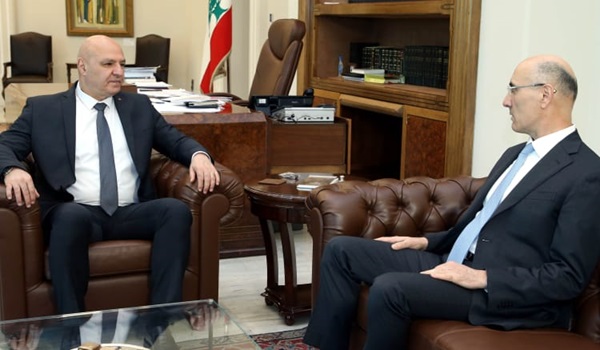 (*) الحجار نقل الى الرئيس عون دعم ملك البحرين وعرض معه تحضيرات مؤتمر باريس