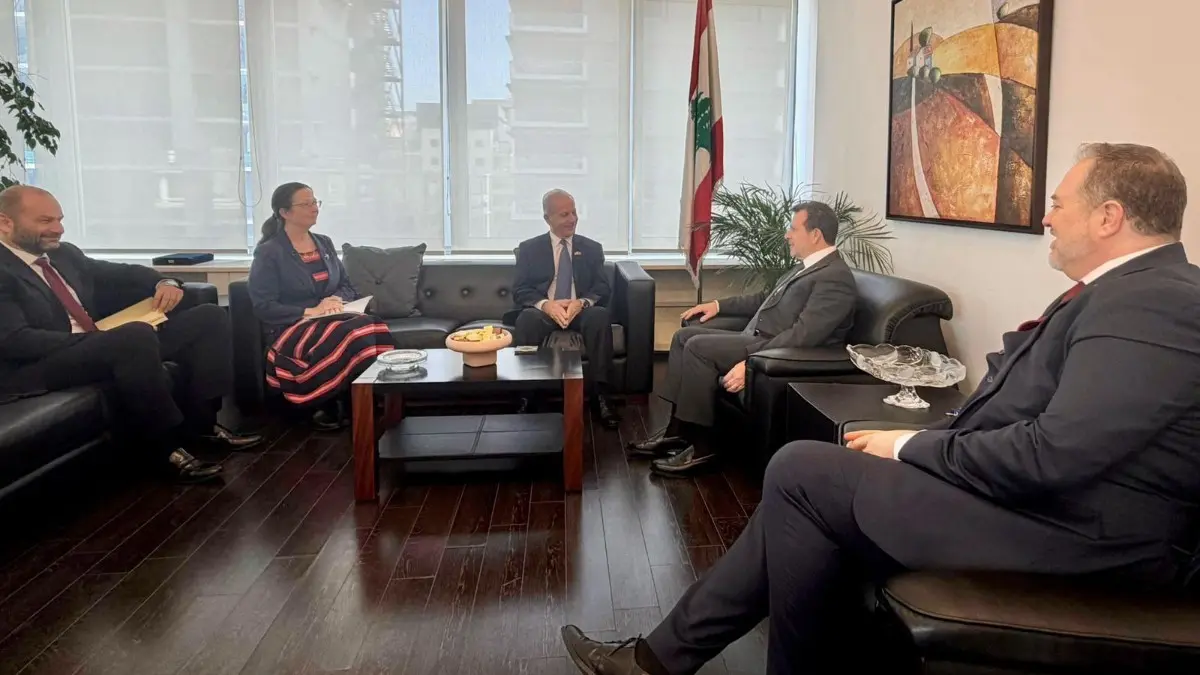 شحادة عرض مع السفير الأميركي مشاريع وزارة التكنولوجيا واستقبل وفدا من جمعيات المودعين برئاسة شرف الدين