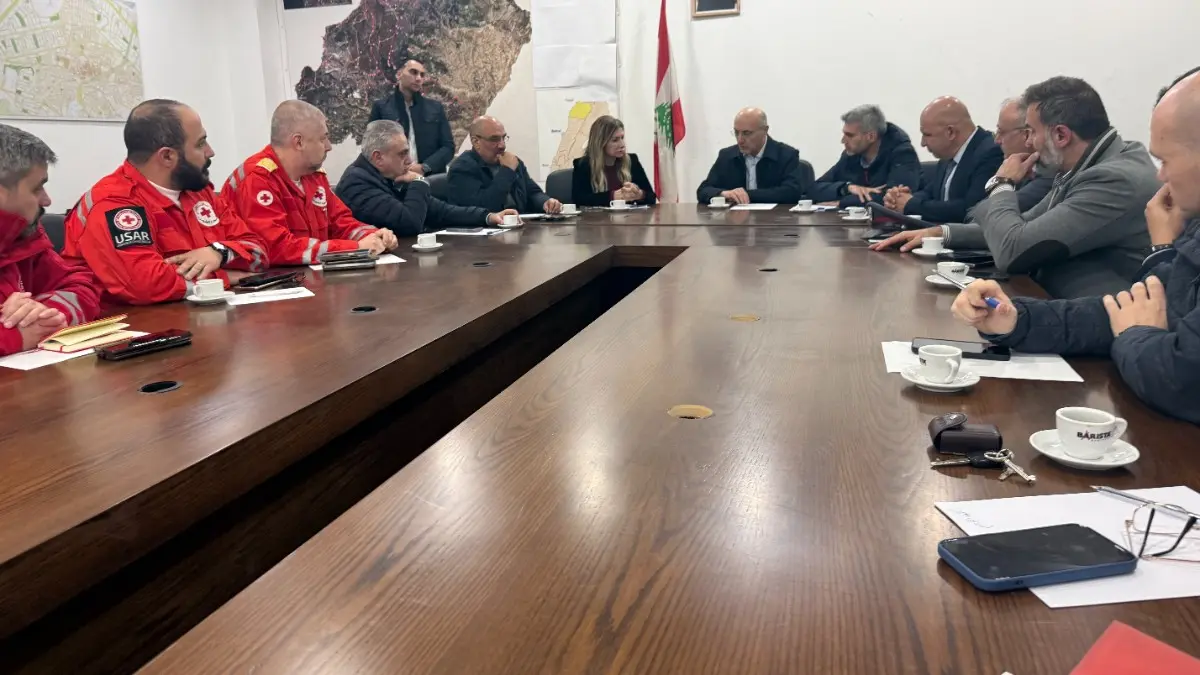 الحجار بحث في اجتماع موسع في سرايا طرابلس تداعيات انهيار مبنى القبة: الملف يتابع بأقصى درجات الجدية والمسؤولية