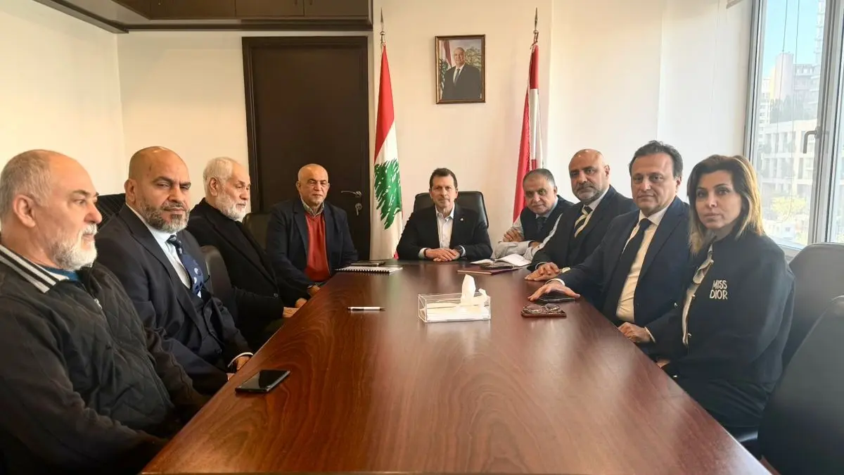 شحادة بحث مع رؤساء بلديات في رخص البناء للمنازل المهدمة واستقبل لجنة أهالي المهجرين في المسلخ ووفدا من المنظمة الدولية للهجرة