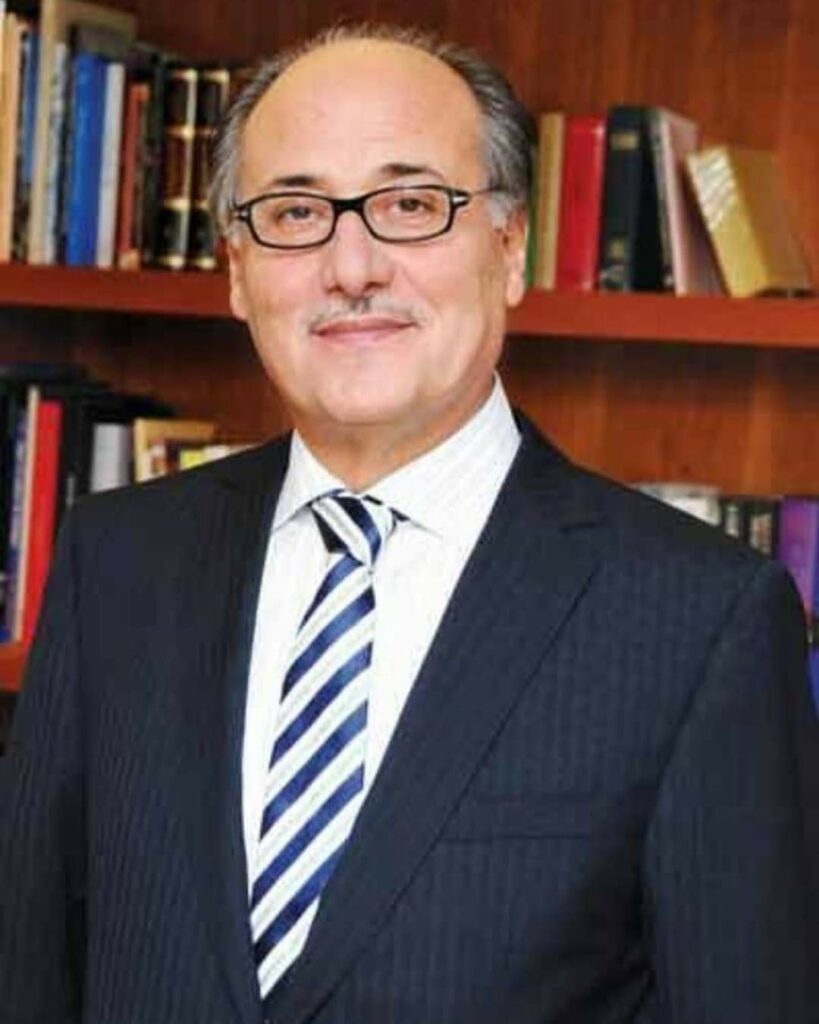 (*) الحلبي من السرايا: الدورة الاستثنائية للامتحانات الرسمية في٢٤ آب وحتى ٢٨ او ٢٩ منه