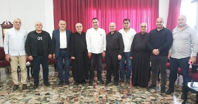وفد من "تيار المستقبل" زار دير الجية بعد الغارة الإسرائيلية ونقل تحيات الرئيس الحريري