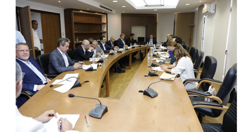 وزارة المال تسترد مشروع قرض البنك الدولي للإدارة المالية لتعديله كنعان : طلبنا مراجعة المالية لمشروعي الاكتتاب في كل من صندوق النقد ومؤسسة التمويل الدولية وشروطهما وقدرة الخزينة على التمويل