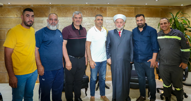 اجتماع تنسيقي في مديرية الدفاع المدني لإطلاق مشروع نظام إلكتروني متطور ولقاء مع فعاليات خربة روحا لتعزيز المركز في البلدة
