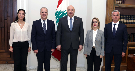 الرئيس عون اعطى توجيهاته لـ4 سفراء لبنانيين جدد واطلع من رئيس مؤسسة مياه لبنان الجنوبي على سير اعمال اصلاح الشبكات المتضررة جراء العدوان