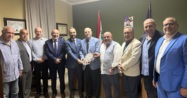 رئيس جمعية الكشاف المسلم استقبل وفد كشافة لبنان المستقبل وتسلم رسالة تهنئة من بهية الحريري